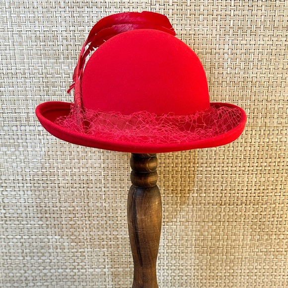 🌟HP🌟VTG 1960s-70s Red Doeskin Felt 100% Wool by Bollman Hat for Miss Bierner - Picture 1 of 10